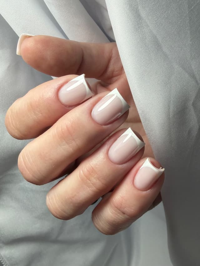 Nokti — Valentina Čapelja Beauty NS, Novi Sad