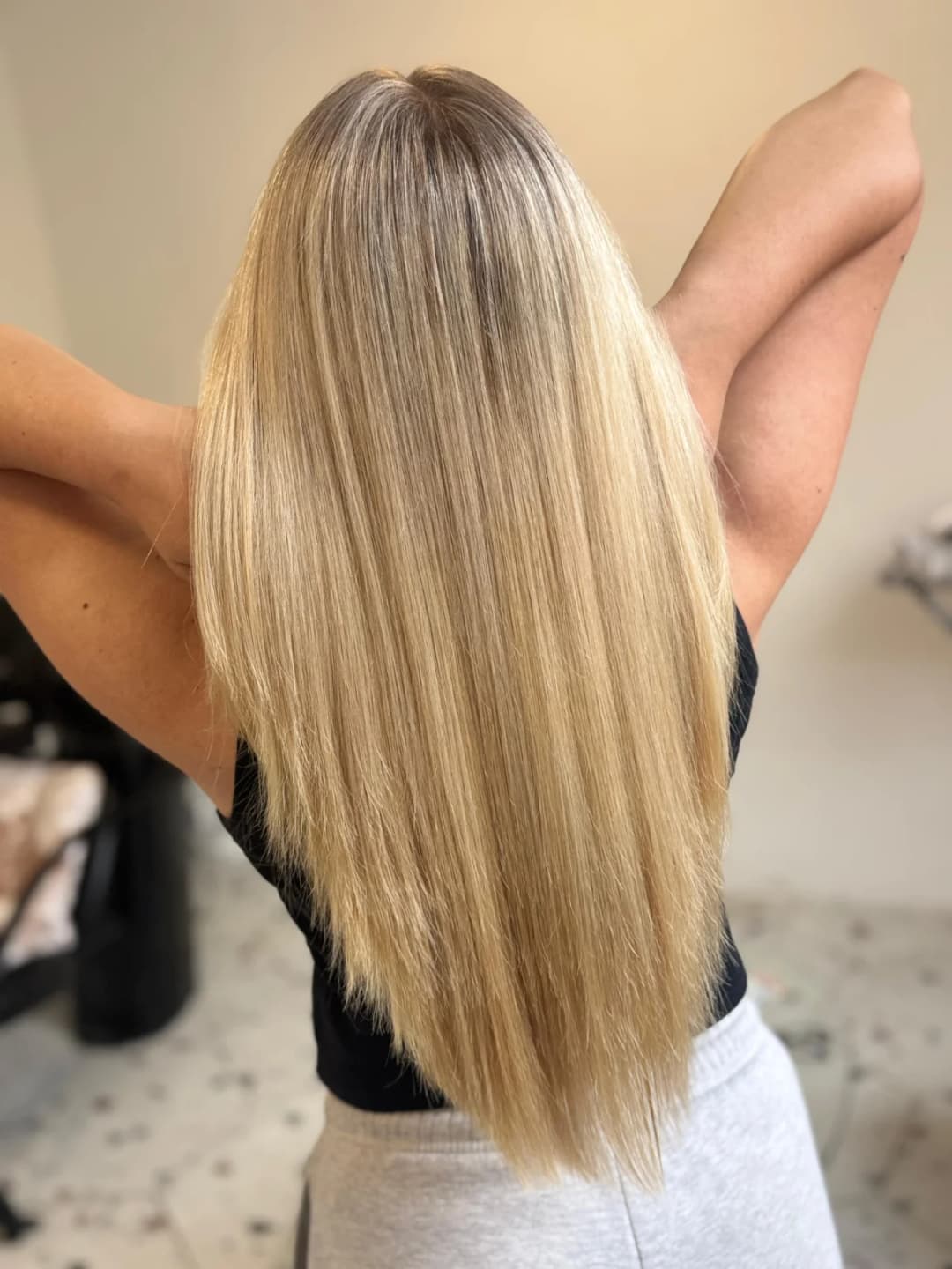 Kosa i nokti — Frizerski salon M.braid, Železnik, fotografija 5